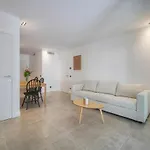 Modern 3br With Patio, Walk To And Croisette Apartamento