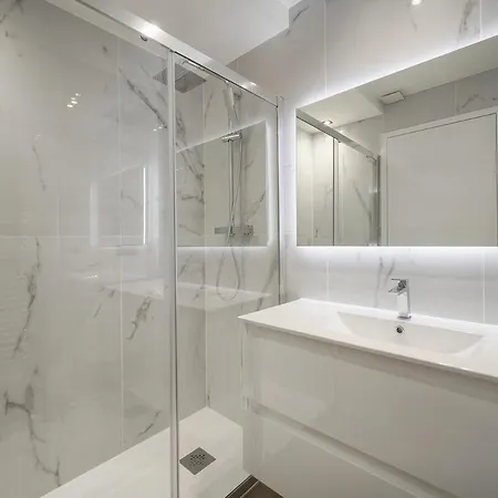 Modern 3br With Patio, Walk To And Croisette דירה